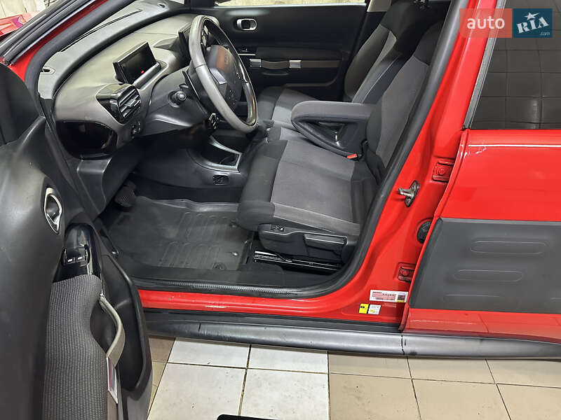 Внедорожник / Кроссовер Citroen C4 Cactus 2015 в Умани