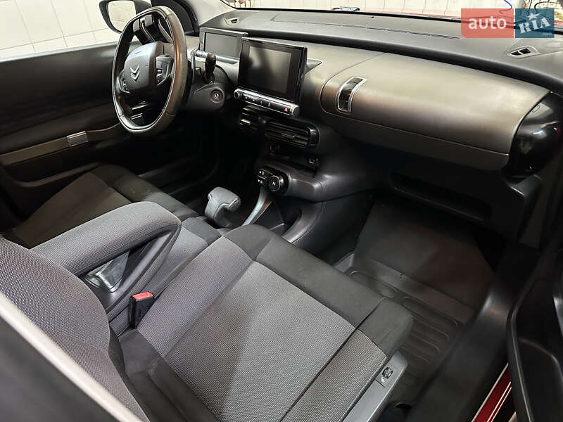 Внедорожник / Кроссовер Citroen C4 Cactus 2015 в Умани