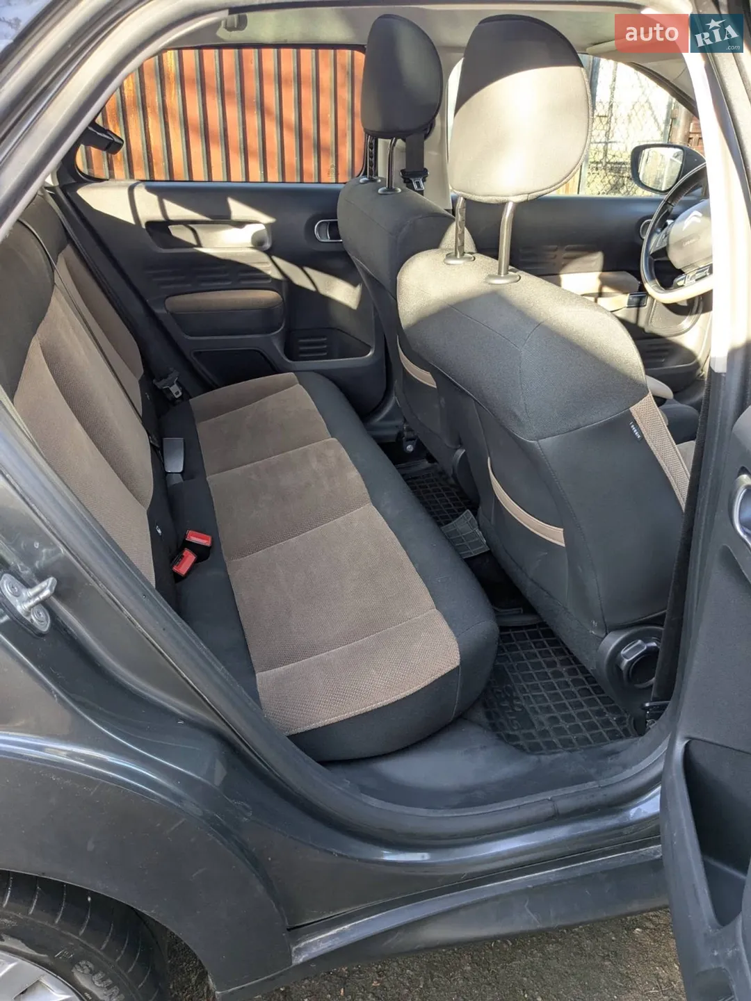 2015 Citroen C4 Cactus - мініатюра 13