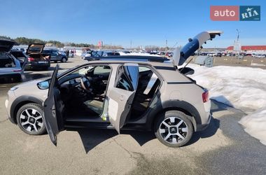 Позашляховик / Кросовер Citroen C4 Cactus 2015 в Києві