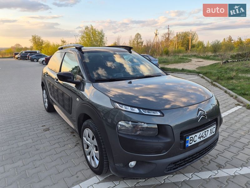 Внедорожник / Кроссовер Citroen C4 Cactus 2016 в Львове