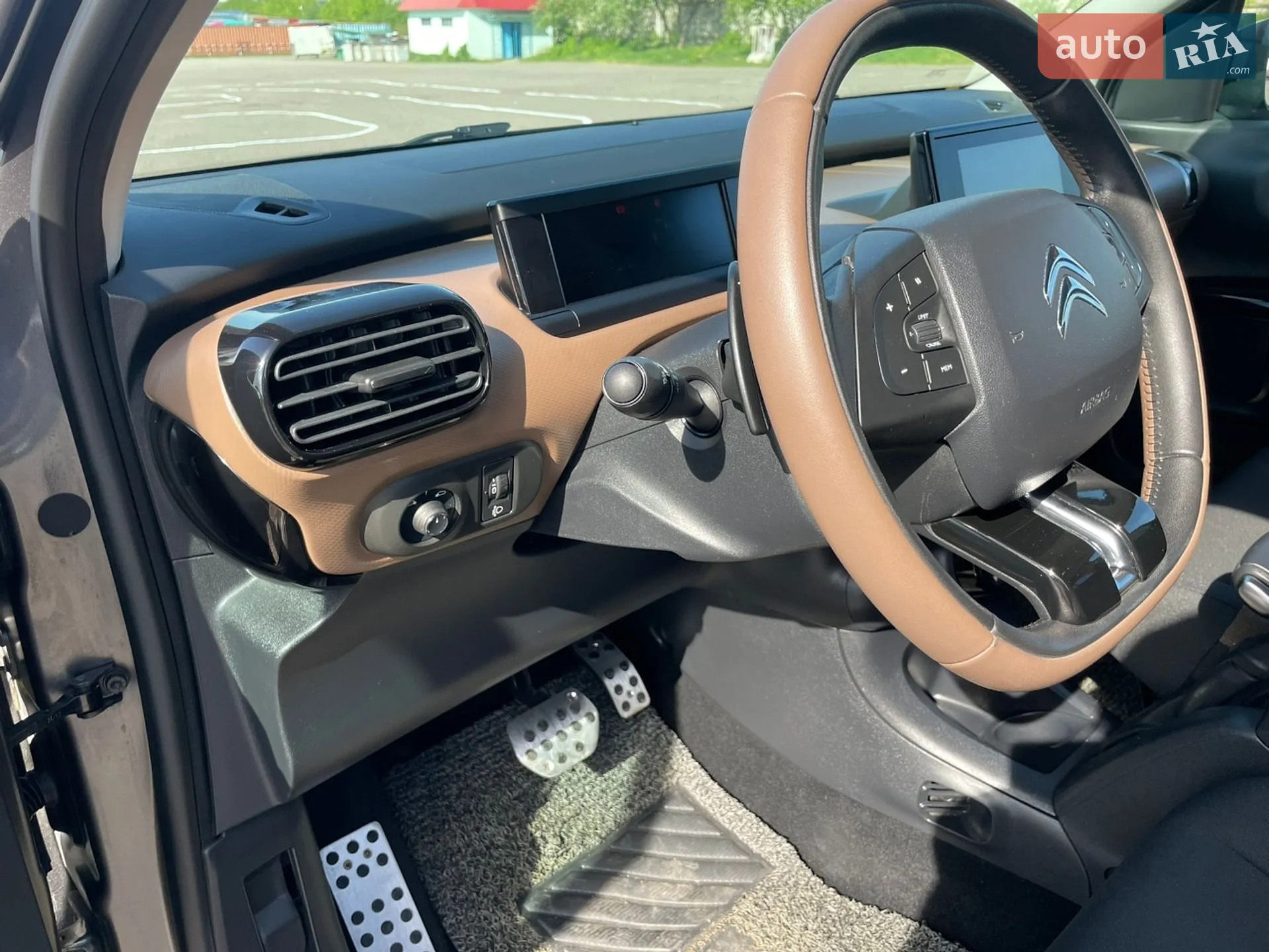 2018 Citroen C4 Cactus - мініатюра 28