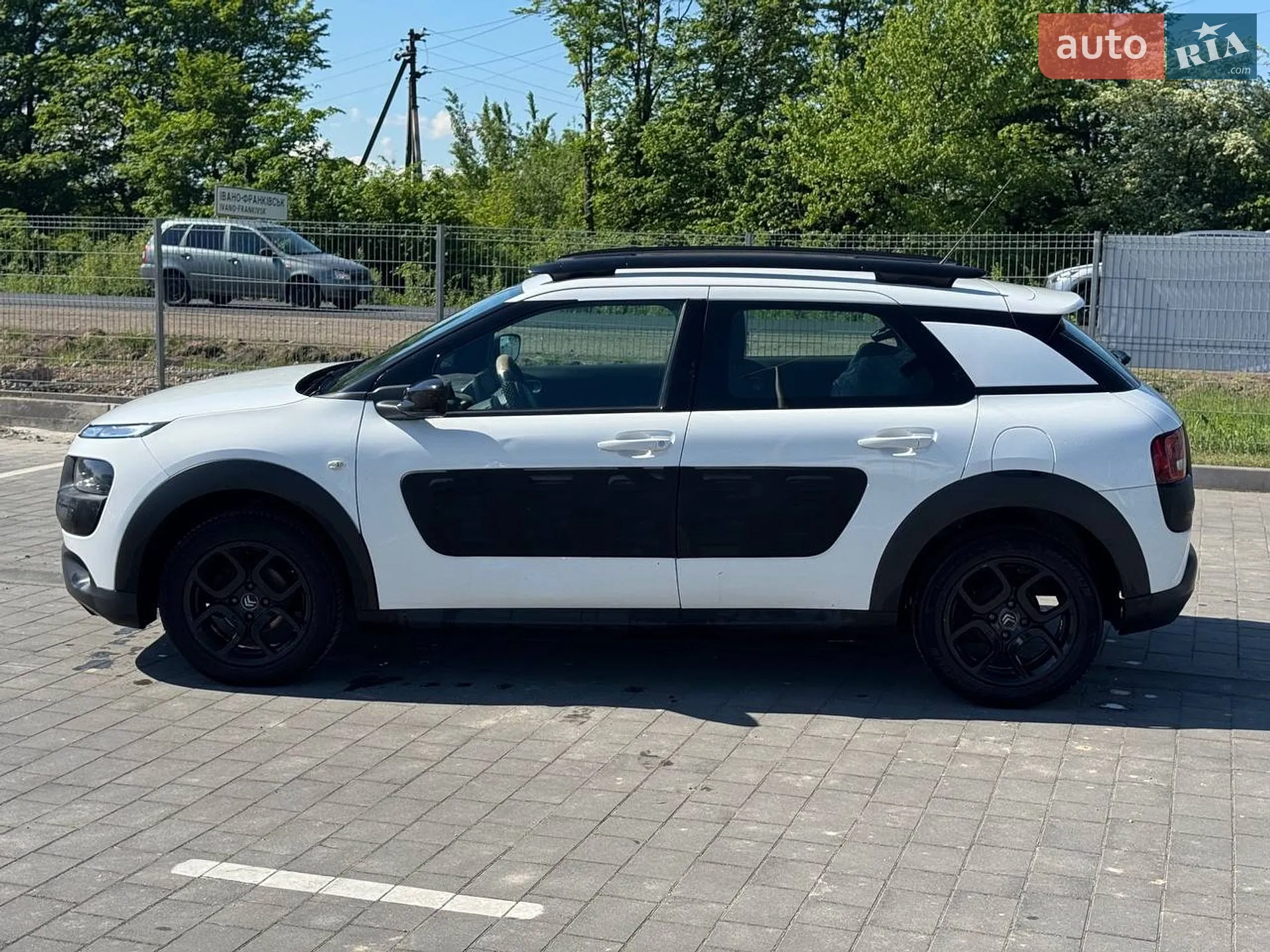2016 Citroen C4 Cactus - мініатюра 4