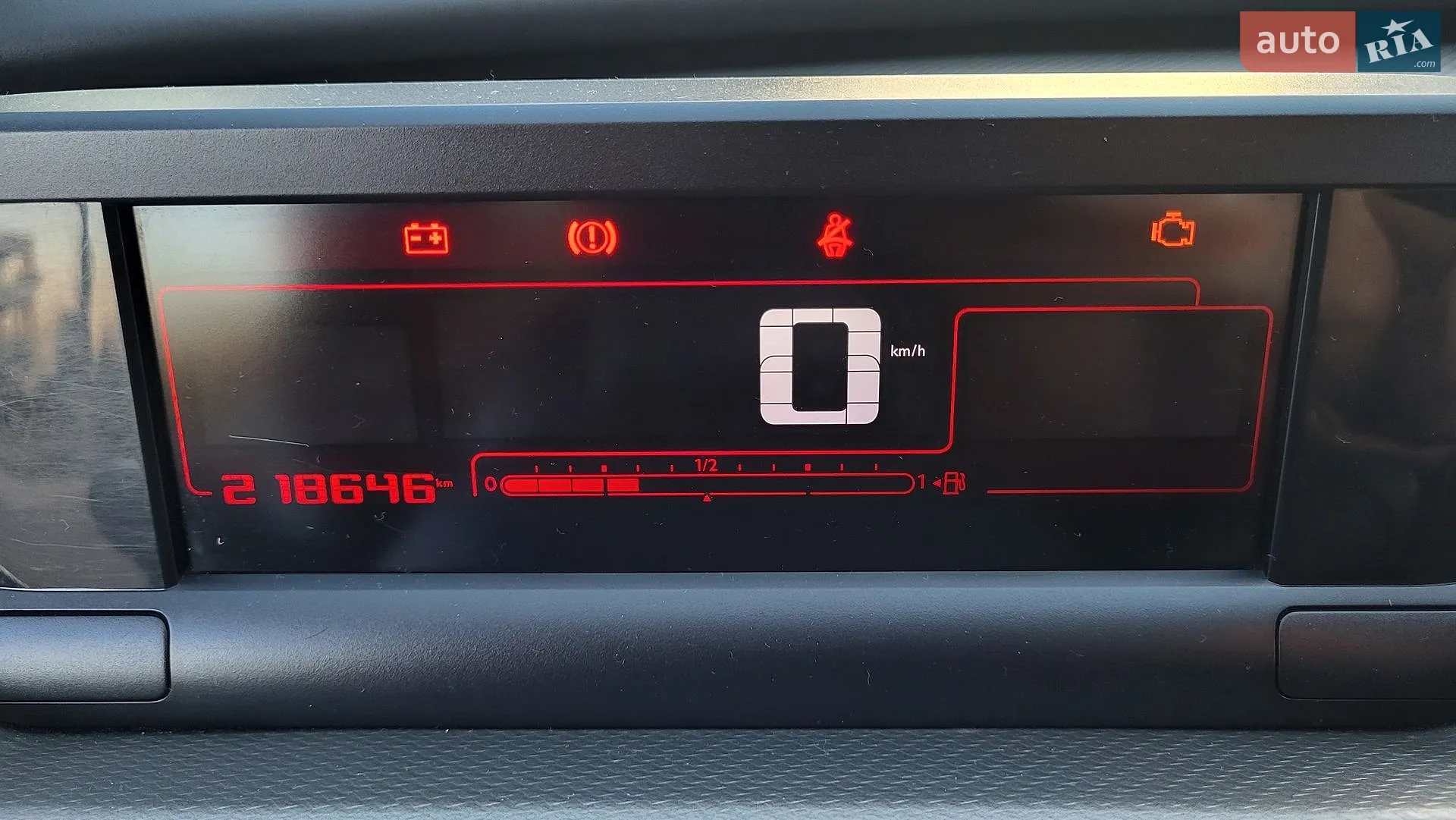 2015 Citroen C4 Cactus - мініатюра 11