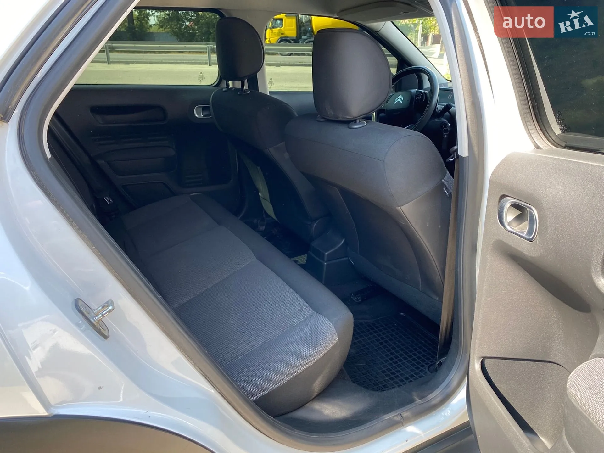 2014 Citroen C4 Cactus - мініатюра 23