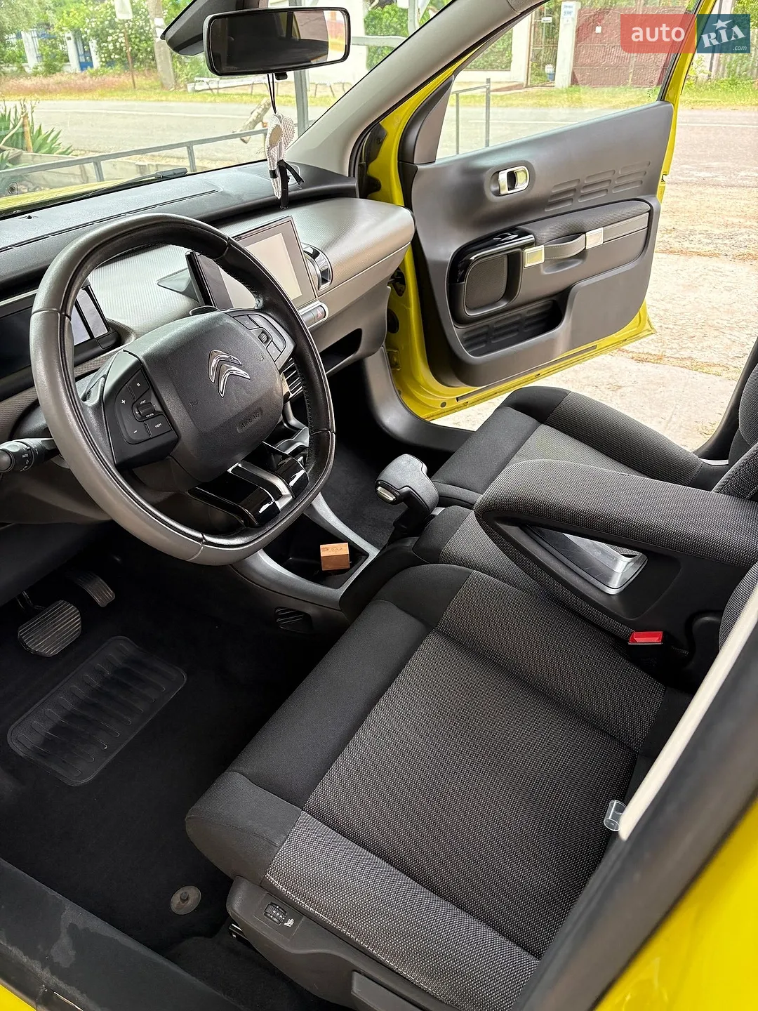 2015 Citroen C4 Cactus - мініатюра 11