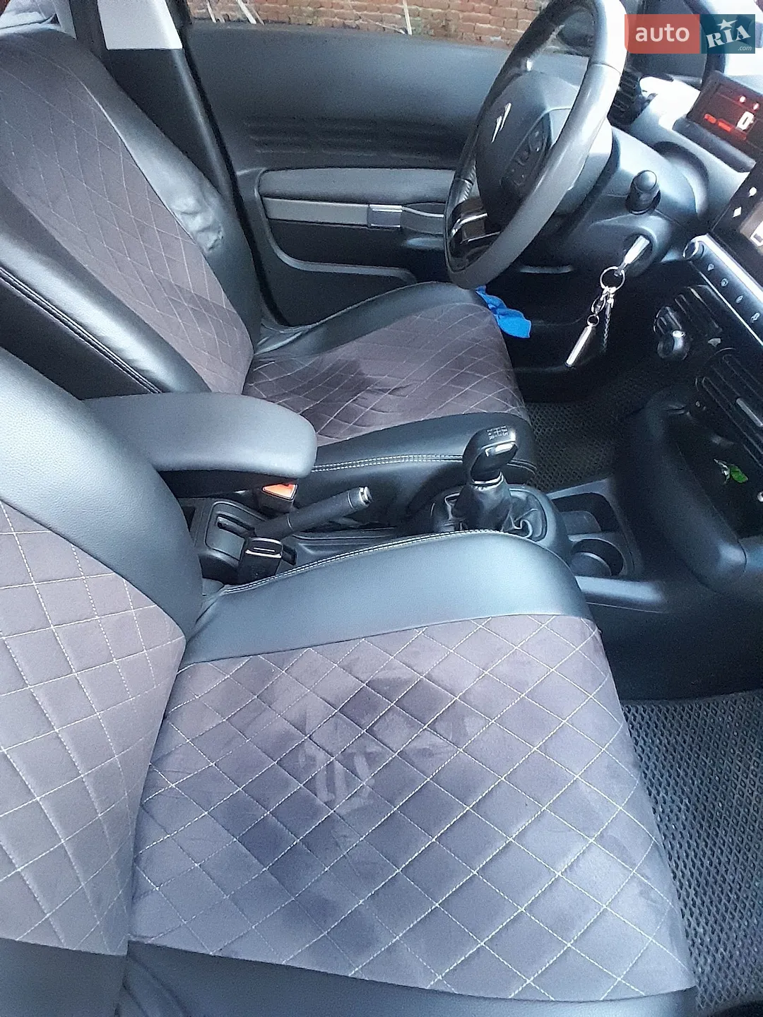 2016 Citroen C4 Cactus - мініатюра 31