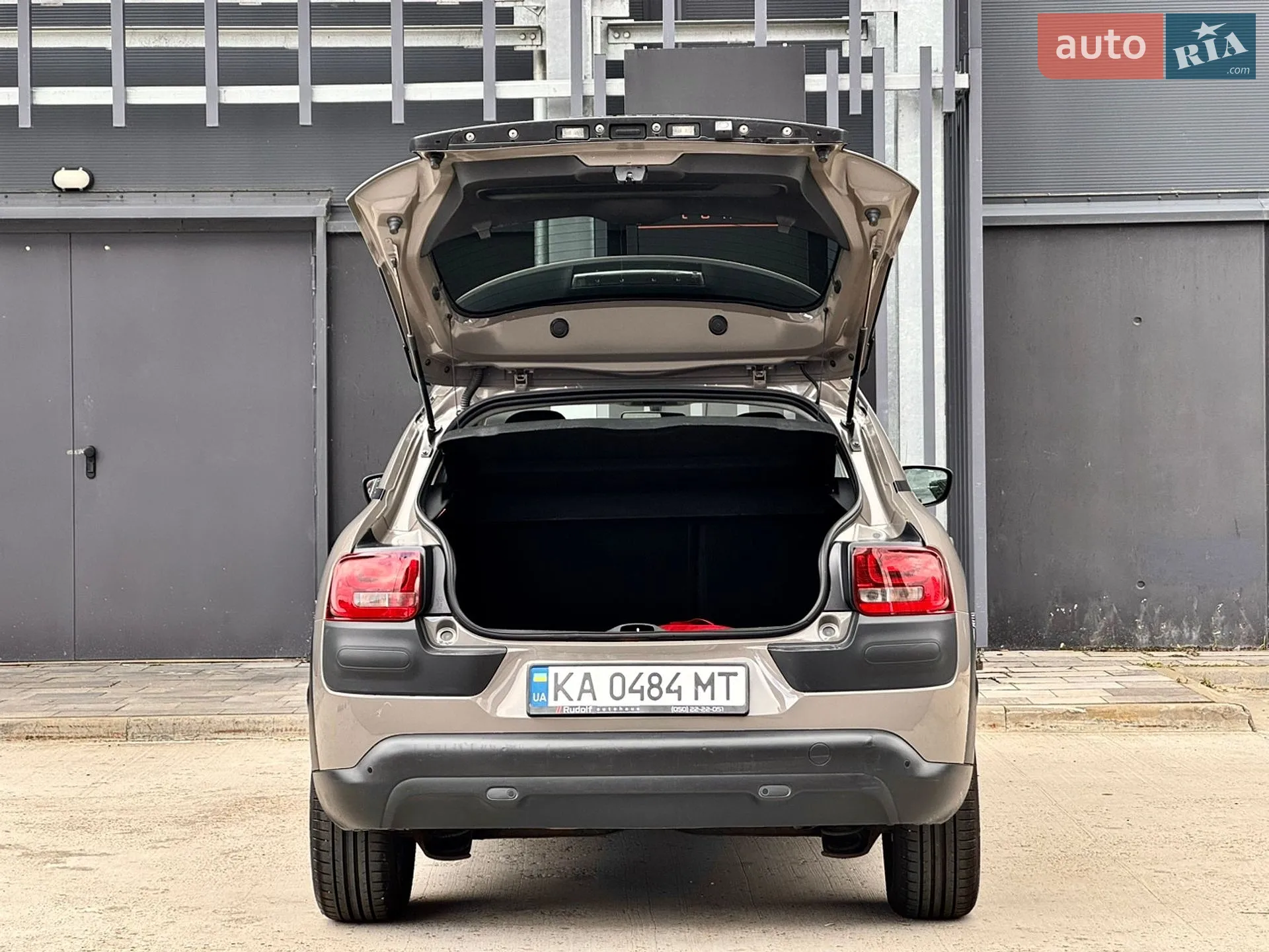 2018 Citroen C4 Cactus - мініатюра 23