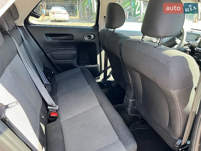 Citroen C4 Cactus 2016 VIN VF70BBHYBGE523924 фото оголошення 16 з 56