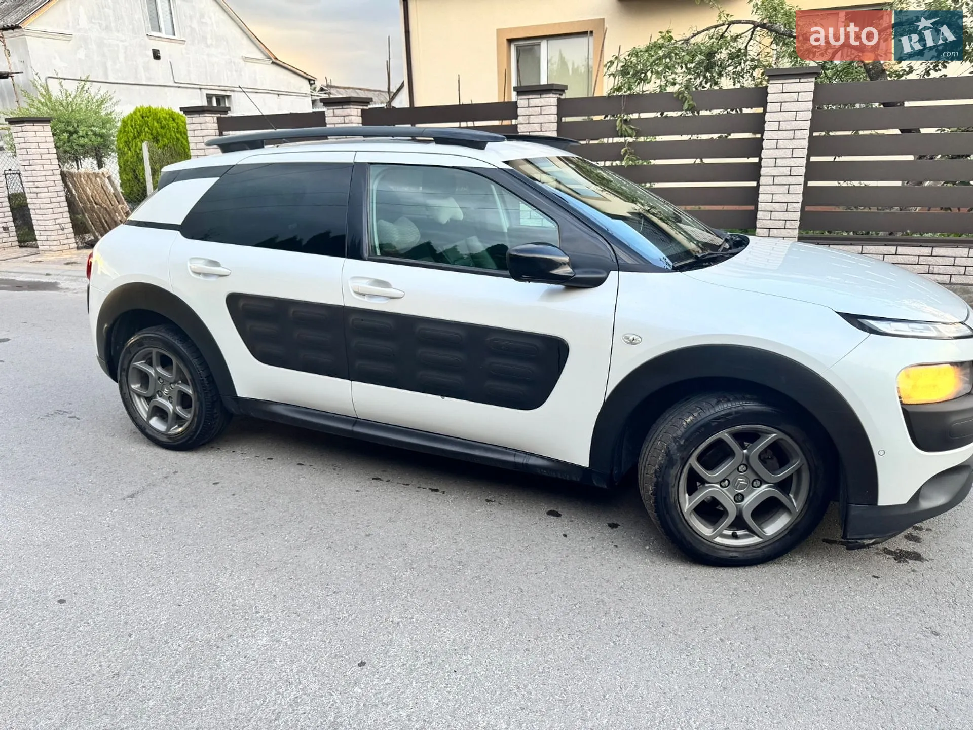 2014 Citroen C4 Cactus - мініатюра 10