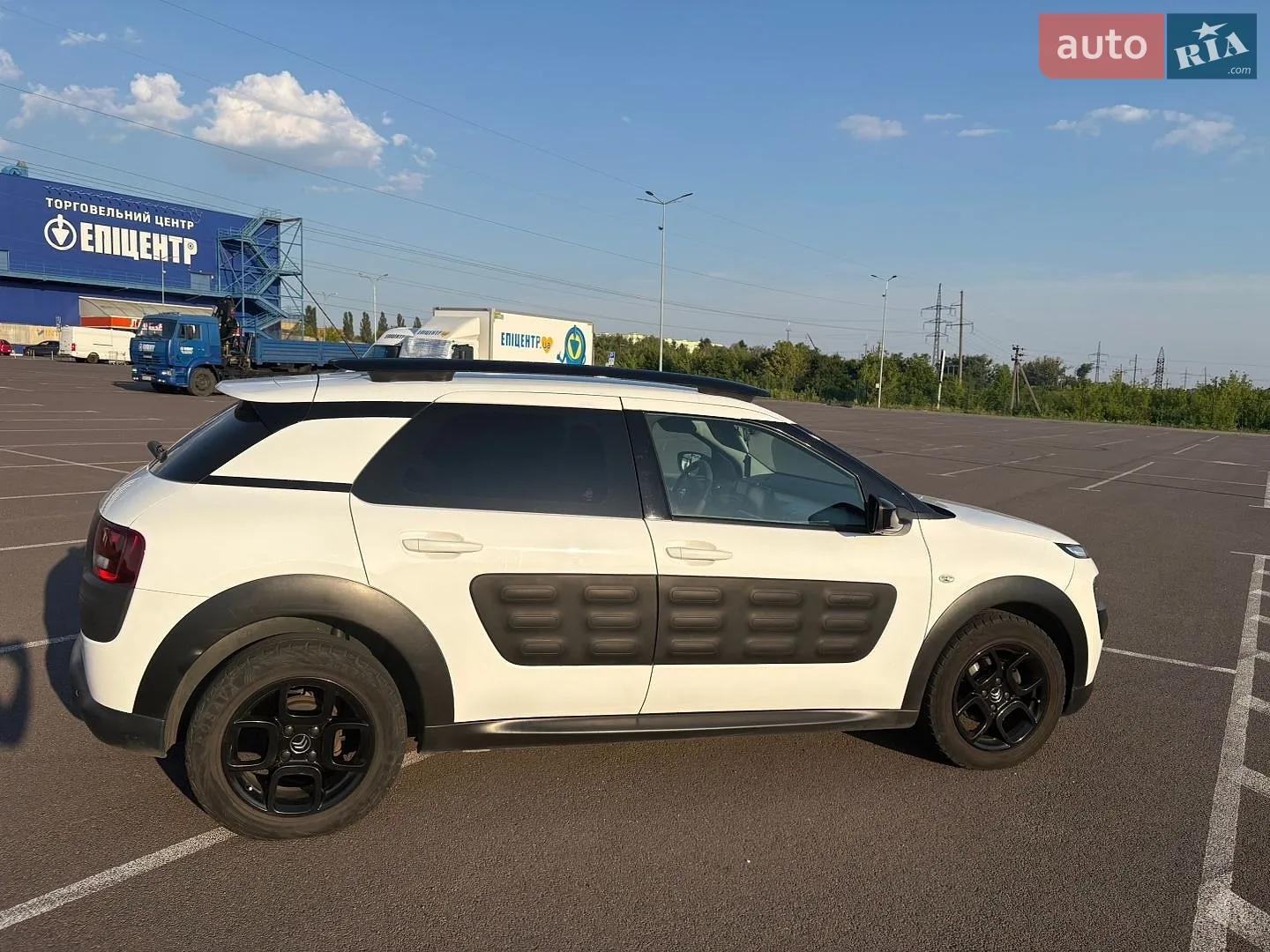 2016 Citroen C4 Cactus - мініатюра 9