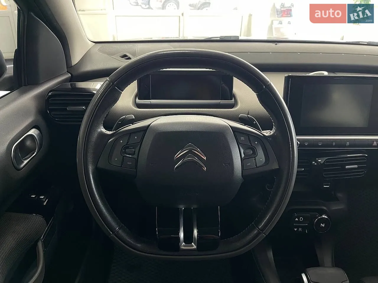 2015 Citroen C4 Cactus - мініатюра 24