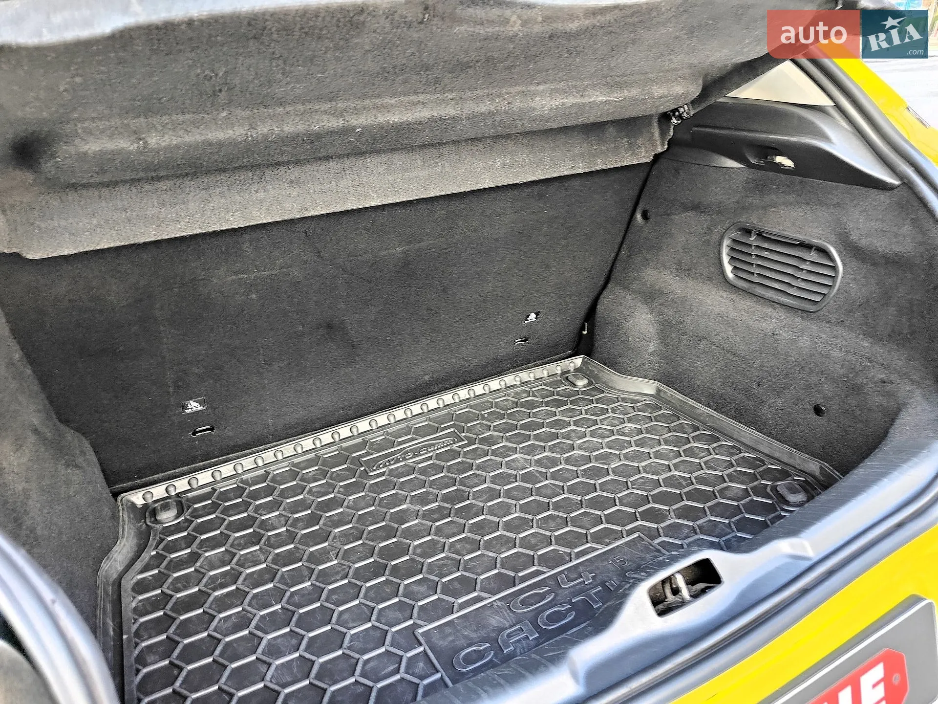 2015 Citroen C4 Cactus - мініатюра 17