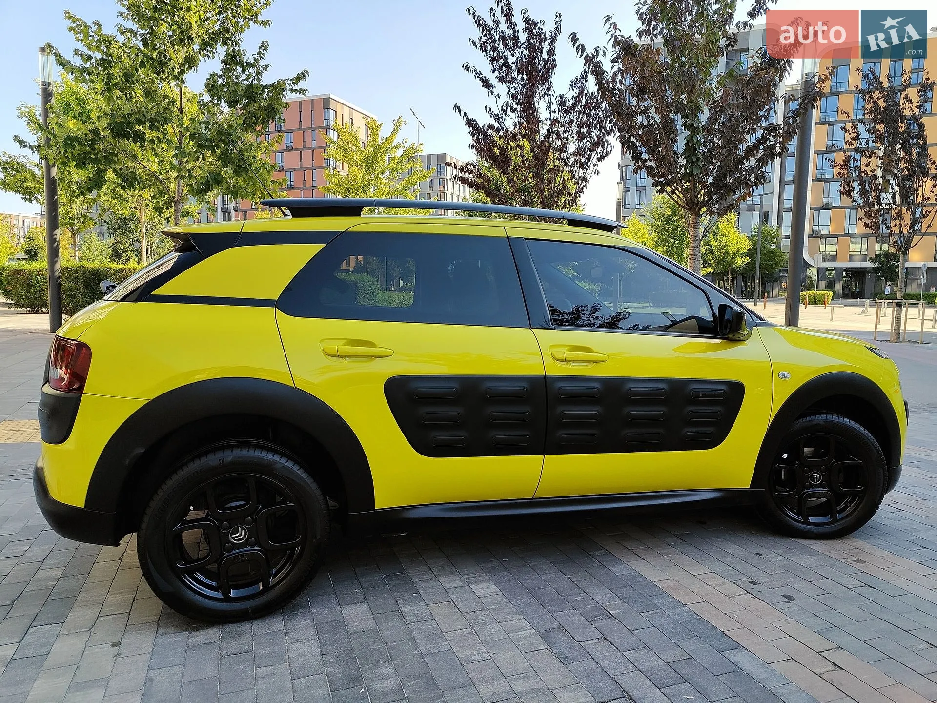 2015 Citroen C4 Cactus - мініатюра 25