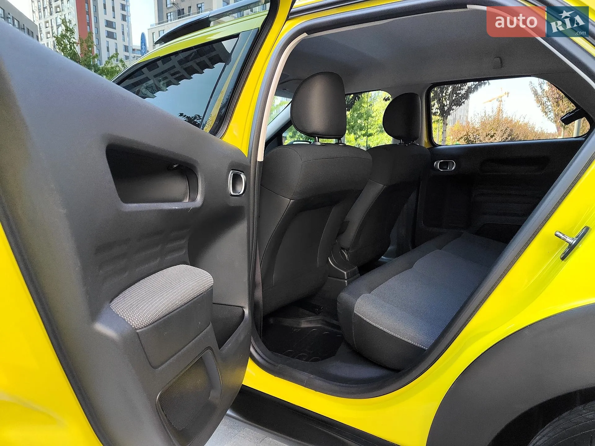 2015 Citroen C4 Cactus - мініатюра 46