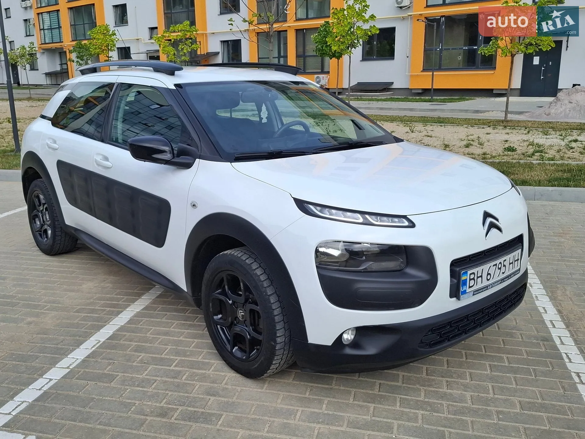 2017 Citroen C4 Cactus - фото 1