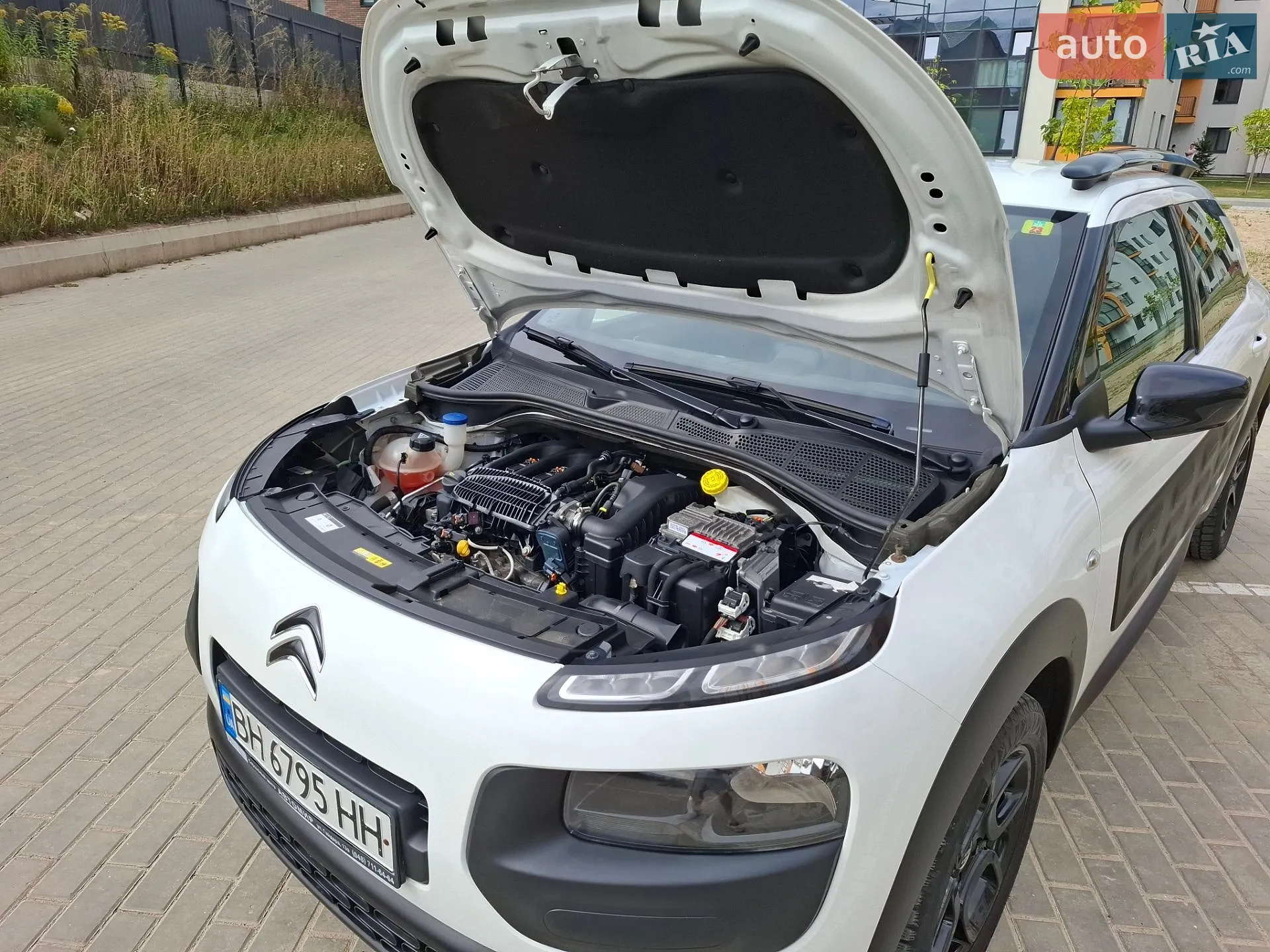 2017 Citroen C4 Cactus - мініатюра 33