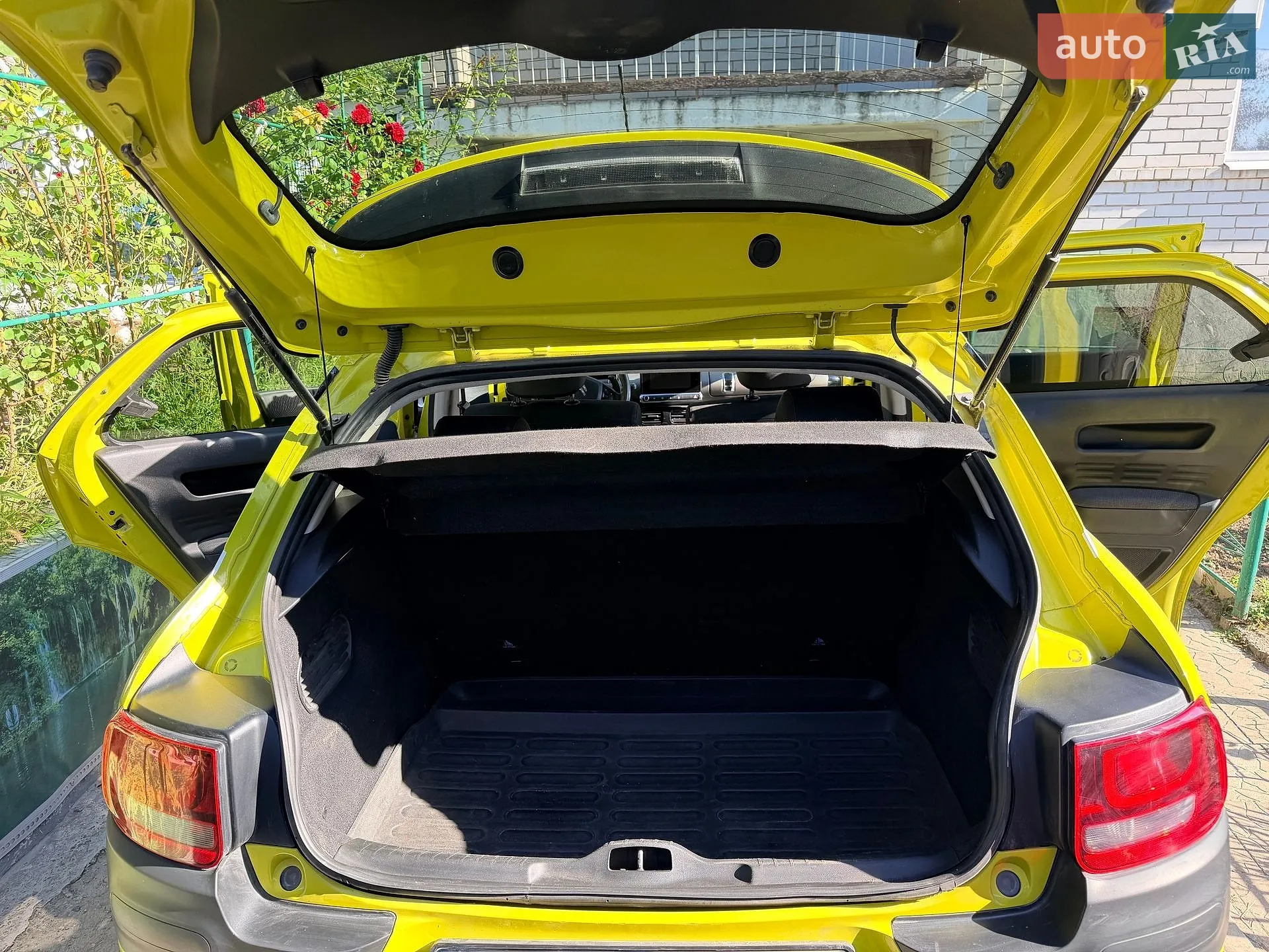 2015 Citroen C4 Cactus - мініатюра 5