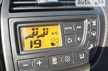 Минивэн Citroen C4 Picasso 2010 в 