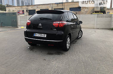 Минивэн Citroen C4 Picasso 2012 в 