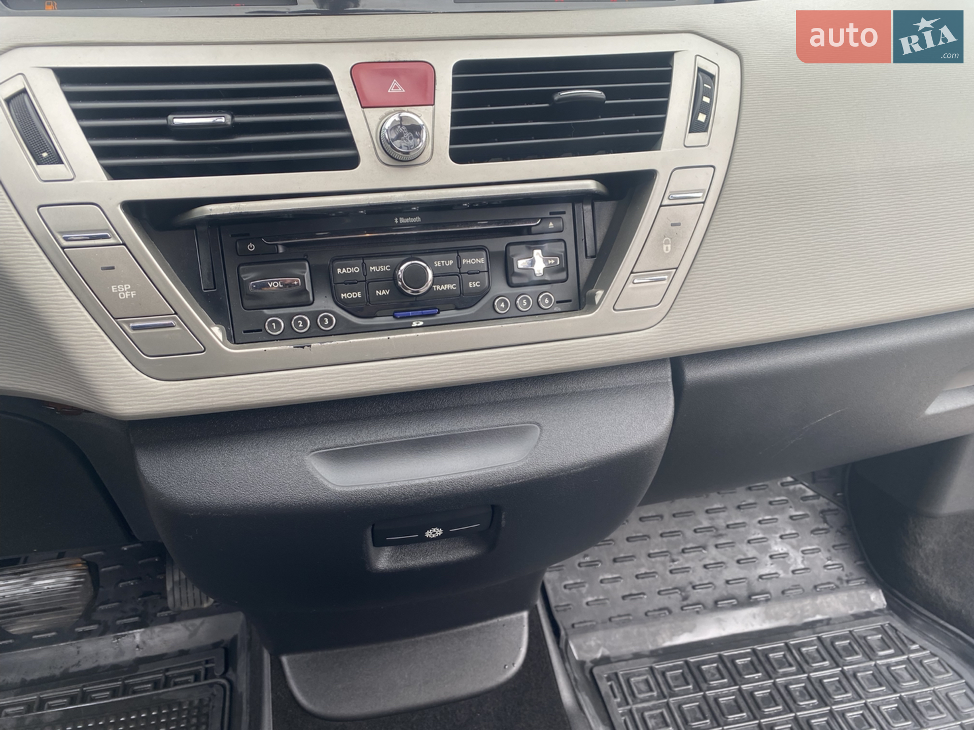 2011 Citroen C4 Picasso - мініатюра 30