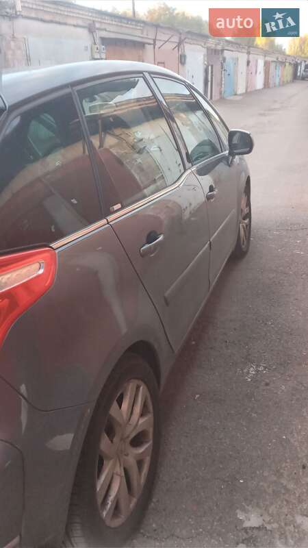 Минивэн Citroen C4 Picasso 2007 в Киеве