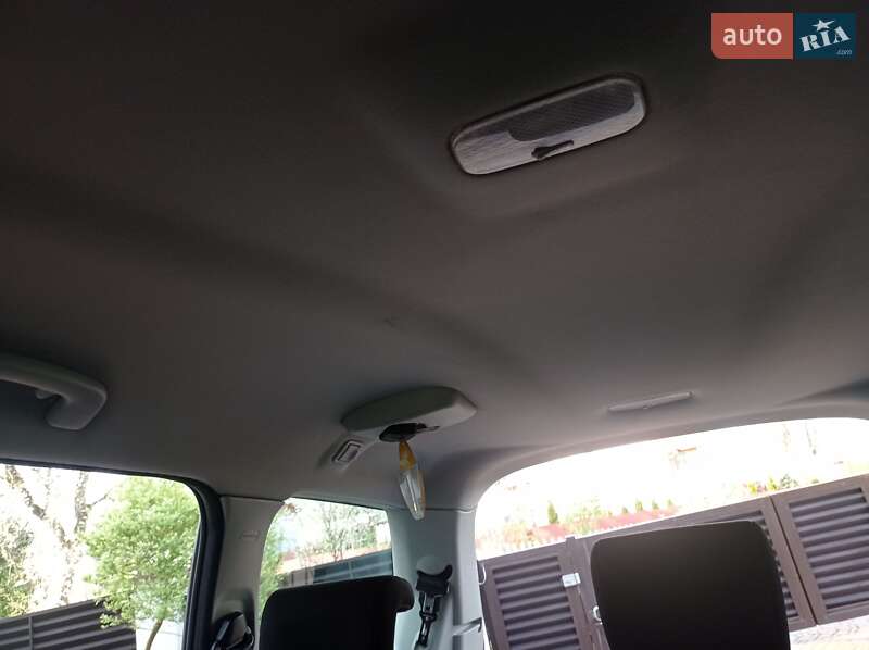 Микровэн Citroen C4 Picasso 2011 в Стебнику