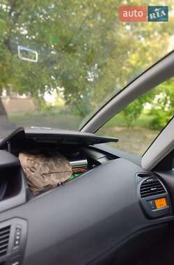Микровэн Citroen C4 Picasso 2009 в 