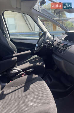 Микровэн Citroen C4 Picasso 2011 в 