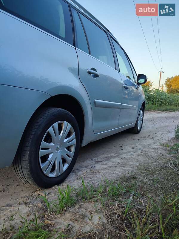 Микровэн Citroen C4 Picasso 2010 в Богуславе фото 12 Микровэн Citroen C4 Picasso 2010 в Богуславе