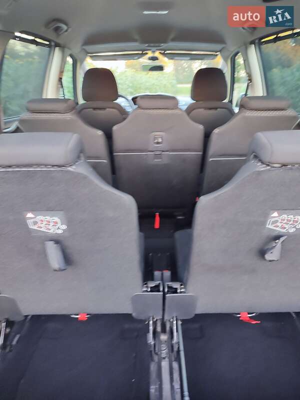 Микровэн Citroen C4 Picasso 2010 в Богуславе фото 36 Микровэн Citroen C4 Picasso 2010 в Богуславе