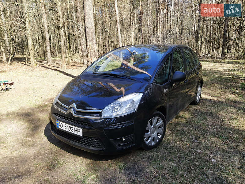 Микровэн Citroen C4 Picasso 2010 в 