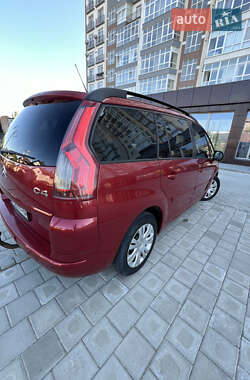 Микровэн Citroen C4 Picasso 2010 в 