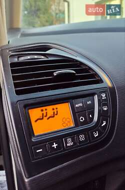 Микровэн Citroen C4 Picasso 2011 в 