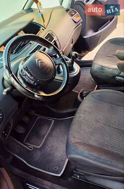 Микровэн Citroen C4 Picasso 2011 в 