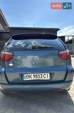 Микровэн Citroen C4 Picasso 2012 в 