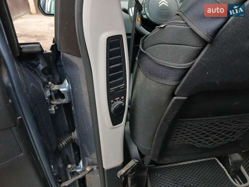 Мікровен Citroen C4 Picasso 2010 в Житомирі
