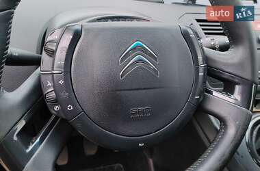 Микровэн Citroen C4 Picasso 2011 в 