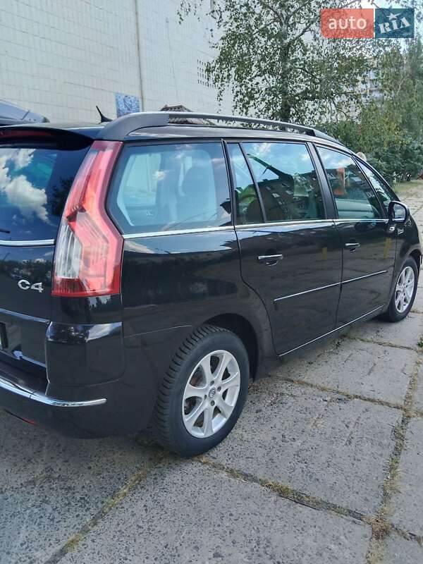 Микровэн Citroen C4 Picasso 2010 в Обухове