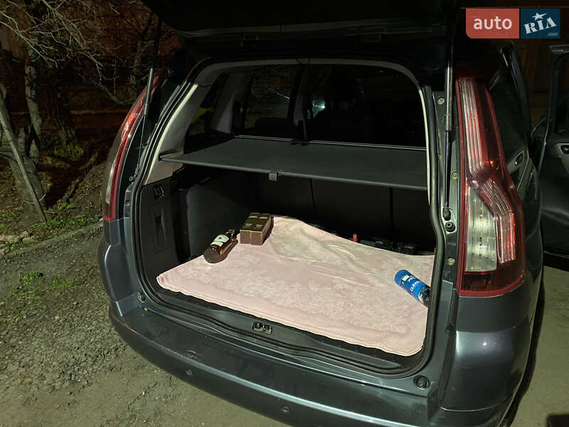 Минивэн Citroen C4 Picasso 2007 в Кривом Роге фото 36 Минивэн Citroen C4 Picasso 2007 в Кривом Роге