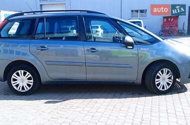 Микровэн Citroen C4 Picasso 2010 в 