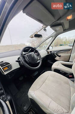 Микровэн Citroen C4 Picasso 2011 в 