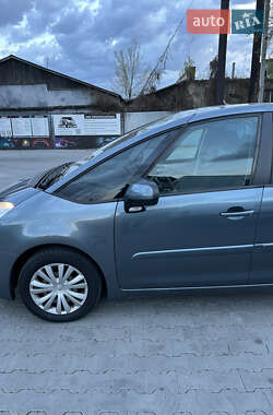 Микровэн Citroen C4 Picasso 2010 в 