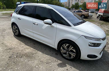 Микровэн Citroen C4 Picasso 2015 в 