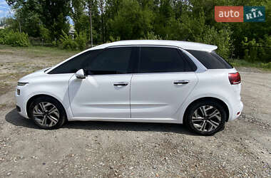 Микровэн Citroen C4 Picasso 2015 в 