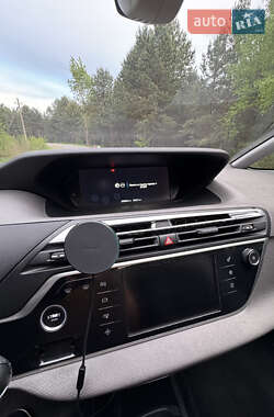 Микровэн Citroen C4 Picasso 2013 в 