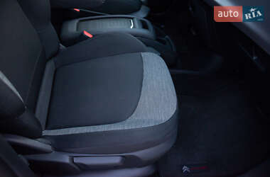 Мікровен Citroen C4 Picasso 2016 в 