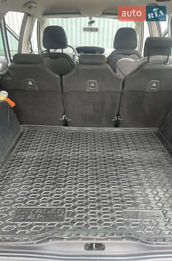 Микровэн Citroen C4 Picasso 2011 в 