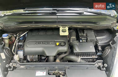 Микровэн Citroen C4 Picasso 2009 в 