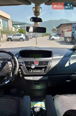 Микровэн Citroen C4 Picasso 2011 в 